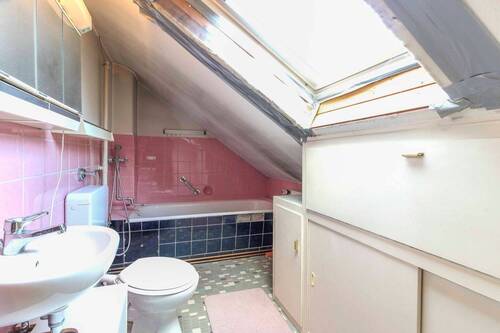 Badezimmer 2. OG - 