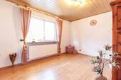 Schlafzimmer 1. OG - 