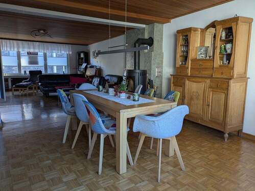 Großzügiger Essbereich - 