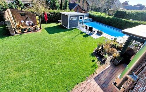 Garten - Einfamilienhaus mit 283,60 m&sup2; in Dersum zum Kaufen