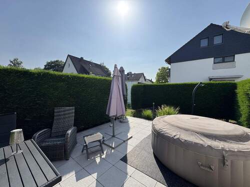 Terrasse - 6 Zimmer Einfamilienhaus zum Kaufen in Bad Salzuflen