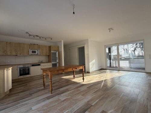 Wohnraum - Lichtdurchflutete Traumwohnung in bester Lage