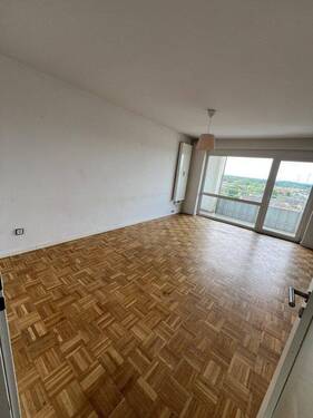 Wohnzimmer - 3 Zimmer Etagenwohnung zur Miete in Mölln