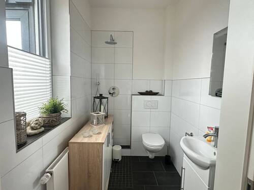WC in der Galerie - 