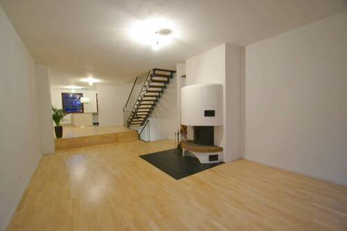 Offener Ess- und Wohnbereich mit gemütlichem Kamin - Reihenmittelhaus mit 168,00 m² in Hamburg zum Kaufen