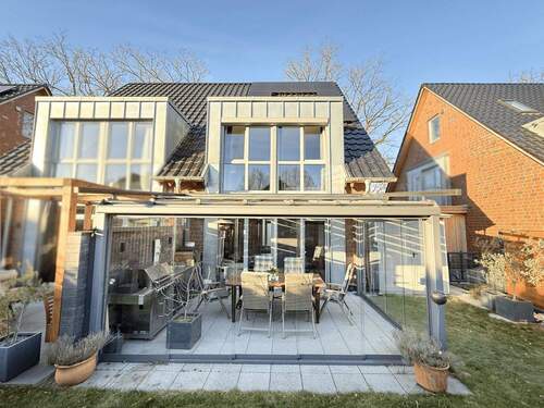 Bild 2 - 4 Zimmer Doppelhaushälfte zum Kaufen in Norderstedt