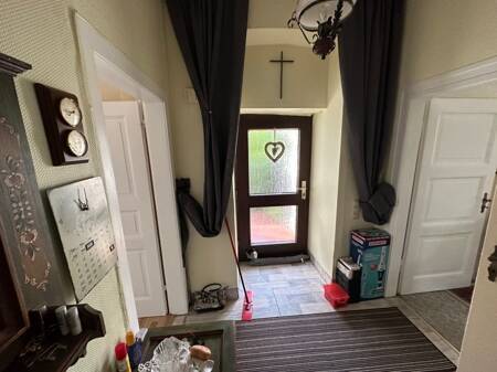 Eingang - Einfamilienhaus mit 120,00 m&sup2; in Ratingen / Breitscheid zum Kaufen