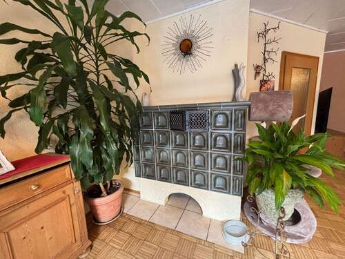 EG_Wohnen Kachelofen.JPG - 