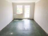 Wohnzimmer - Etagenwohnung mit 61,00 m² in Weißenfels zum Kaufen