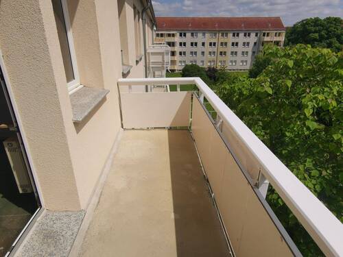 Sonniger Balkon - 