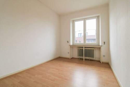 Schlafzimmer 1 OG - Mehrfamilienhaus, Wohnhaus mit 144,80 m² in Emsdetten zum Kaufen