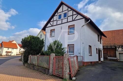 Wohnhaus_mit_Hoffläche - 7 Zimmer Einfamilienhaus zum Kaufen in Weißenborn