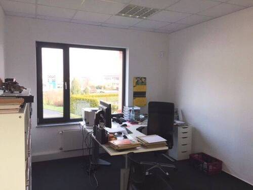 Bild2 - 3 Zimmer Büro zur Miete in Lippstadt