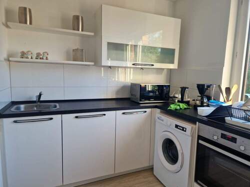 Nolte EBK zu verkaufen 3500,- € - 2 Zimmer Etagenwohnung in Düsseldorf