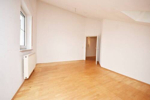 Schlafzimmer 1 von 1 - 