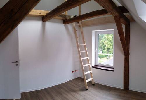 Büro o. Kinder-Jugendzimmer 1 - 