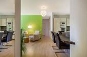 Blick von der Eingangstür - Hochwertige City-Wohnung in Mitte mit Südbalkon