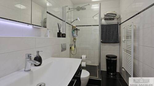 Dusch/Wannenbad - 