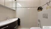 Gäste-WC - Etagenwohnung mit 122,90 m² in Düsseldorf Benrath zum Kaufen