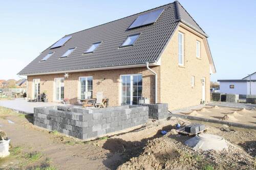 Straßenansicht - 