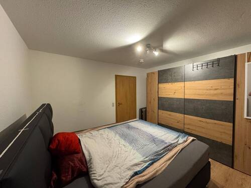 Schlafzimmer 2.jpg - 
