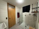 Badezimmer.jpg - 3 Zimmer Etagenwohnung in Oberrot