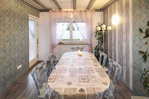 Esszimmer EG - 9 Zimmer Mehrfamilienhaus, Wohnhaus in Schwäbisch Gmünd