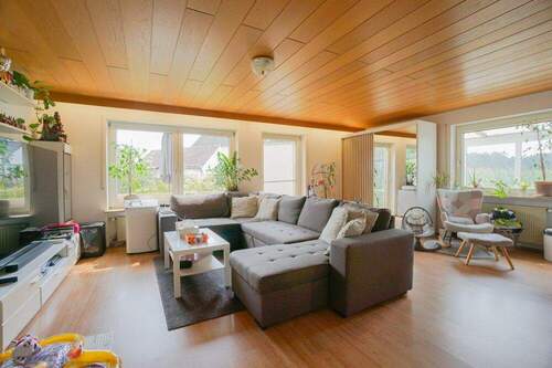 EG - Wohnzimmer - Einfamilienhaus mit 137,90 m² in Roth-Meckenlohe zum Kaufen