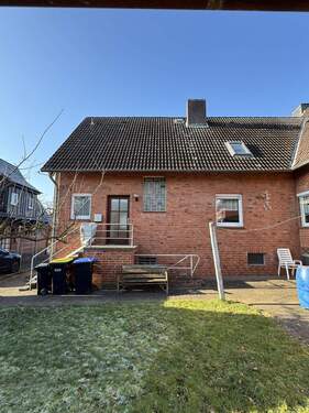 Ansicht aus dem Garten - 