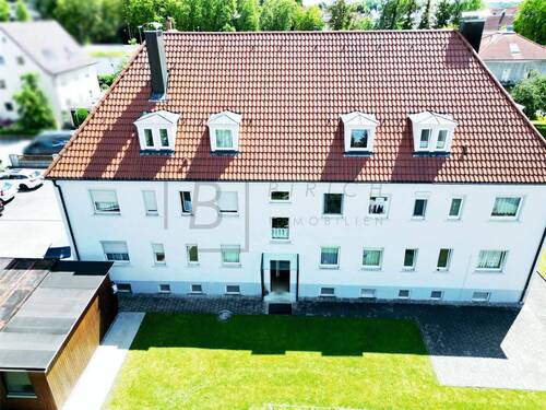 Garage Stellplatz - Etagenwohnung mit 80,00 m&sup2; in Weißenhorn zum Kaufen