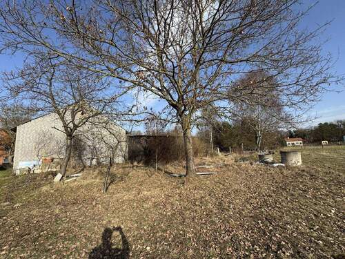 Scheune am hinteren Grundstück - 