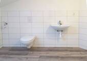WC u. Waschbecken WE6 - 