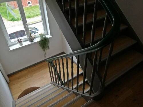 gepflegtes Treppenhaus - 