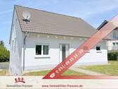 Titelbild - Wohnen & Wohlfühlen - familienfreundliches Einfamilienhaus mit großem Garten und Top-Lage für Pendler!
