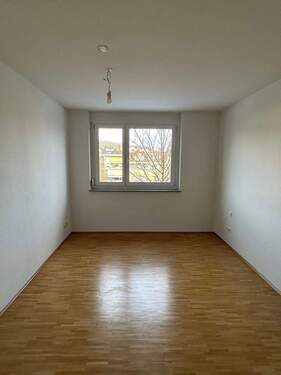 Schlafzimmer - 2 Zimmer Etagenwohnung in Stuttgart