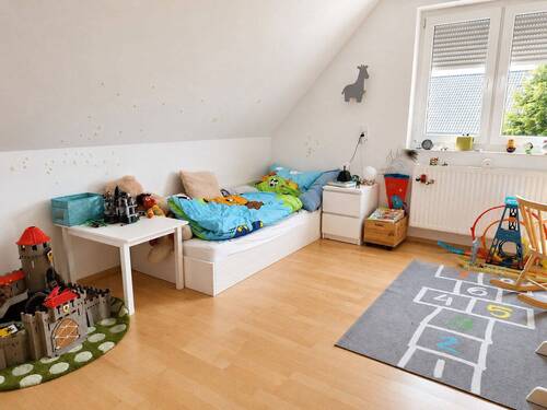 1. OG Kinderzimmer 2 - 