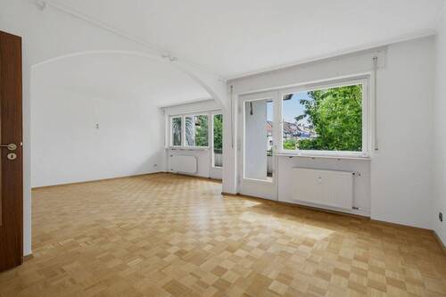 Offener Wohn-Essbereich - 3 Zimmer Etagenwohnung zum Kaufen in Karlsruhe / Südweststadt