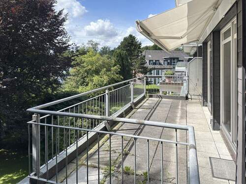 Balkon 2 - Etagenwohnung mit 123,00 m² in Hamburg zum Kaufen