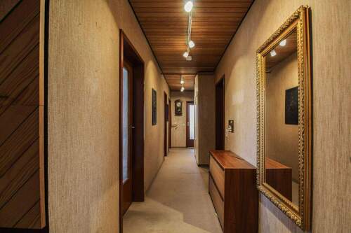 Flur - 3 Zimmer Einfamilienhaus in Stuttgart