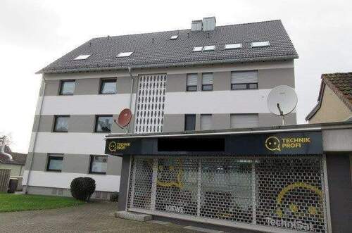 Straßenansicht - Renoviertes Appartement in zentraler Lage, mit hochwertiger Küche!