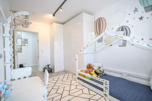 Schlafzimmer 2 von 2 - 