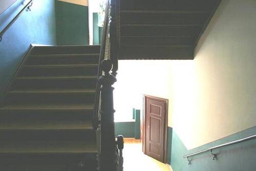 Treppenhaus III - Etagenwohnung in Leipzig zum Kaufen