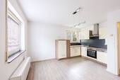 Küche EG-Wohnung - Mehrfamilienhaus, Wohnhaus mit 205,50 m&sup2; in Mundelsheim zum Kaufen