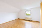 Wohn-/Essbereich DG-Wohnung - 