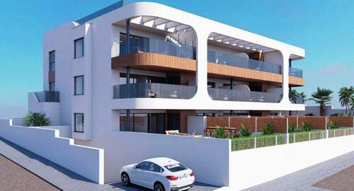 Bild 1 - Stilvolles Apartment mit Terrasse und Pool