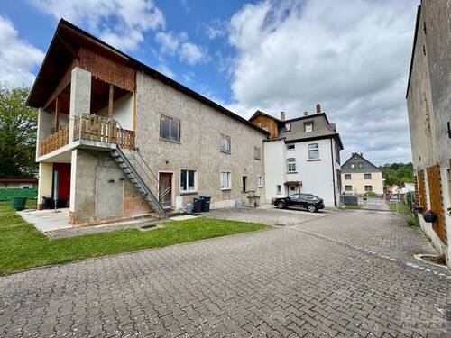 Außenansicht Anbau - Mehrfamilienhaus, Wohnhaus mit 282,40 m² in Königsee-Rottenbach zum Kaufen