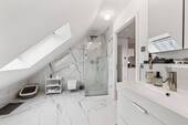 Badezimmer DG - 