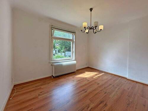 Zimmer 3 - 