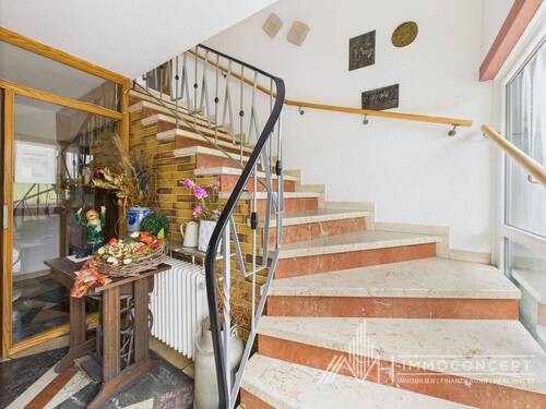 CAM04062G0-PR0038-STILL014 - 