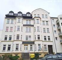 Ansprechende 2-Raum-Wohnung mit Balkon in einem liebevoll kernsanierten Gründerzeithaus im Lutherviertel - Chemnitz